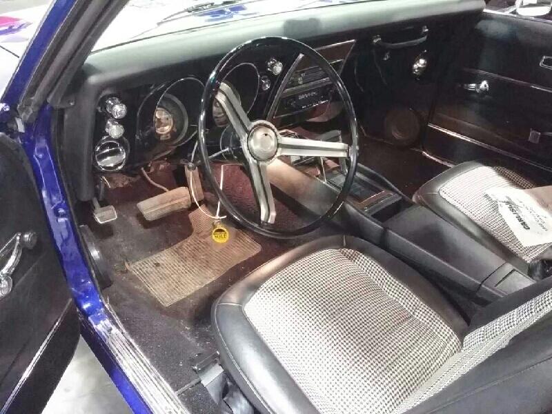 2nd Image of a 1968 CHEVROLET CAMARO