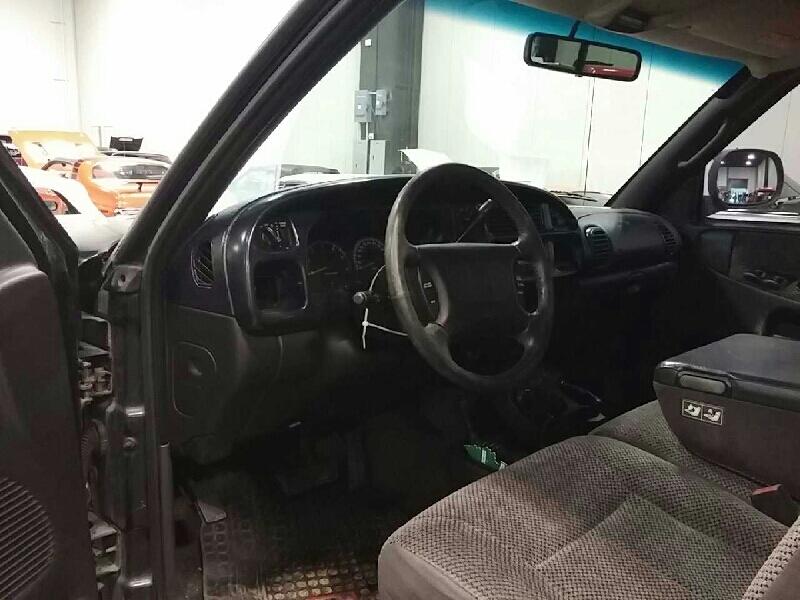 4th Image of a 1999 DODGE RAM PICKUP 2500