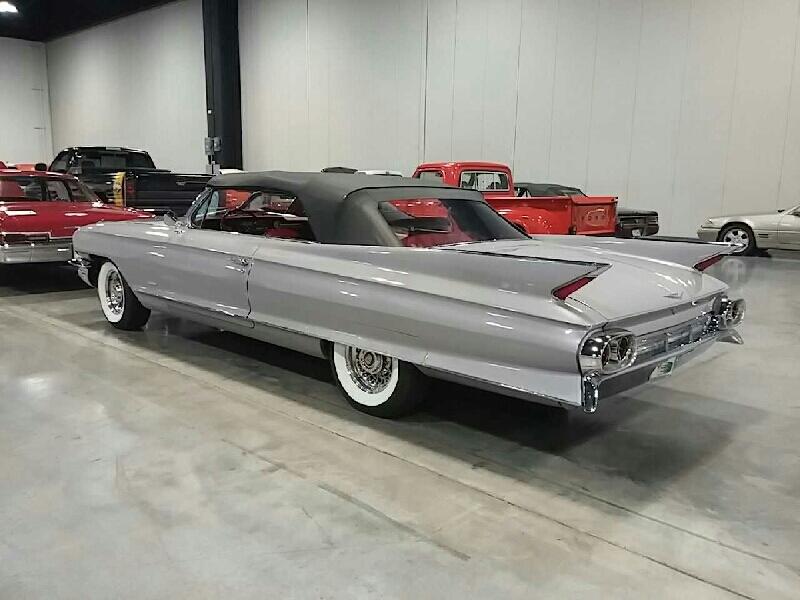 1st Image of a 1961 CADILLAC SERIES 62