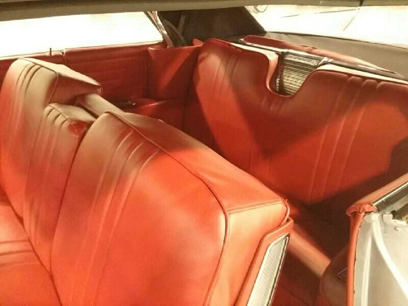 3rd Image of a 1961 CADILLAC SERIES 62