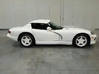 Image 2 of 8 of a 1996 DODGE VIPER RT 10