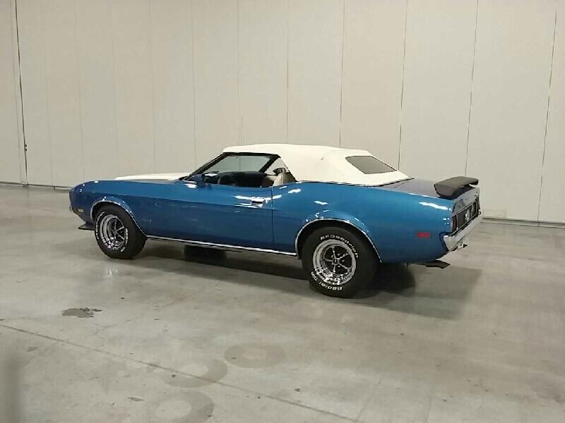 2nd Image of a 1972 FORD MUSTANG