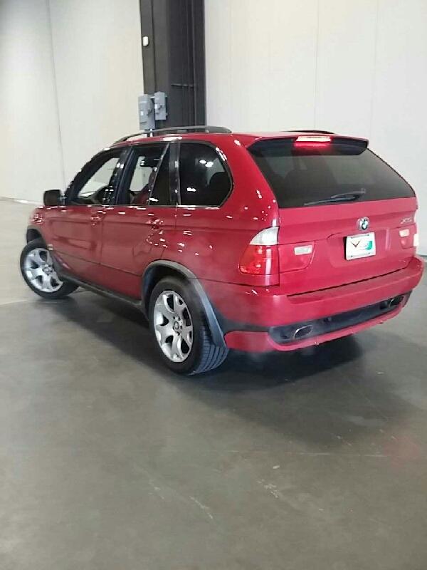 1st Image of a 2002 BMW X5