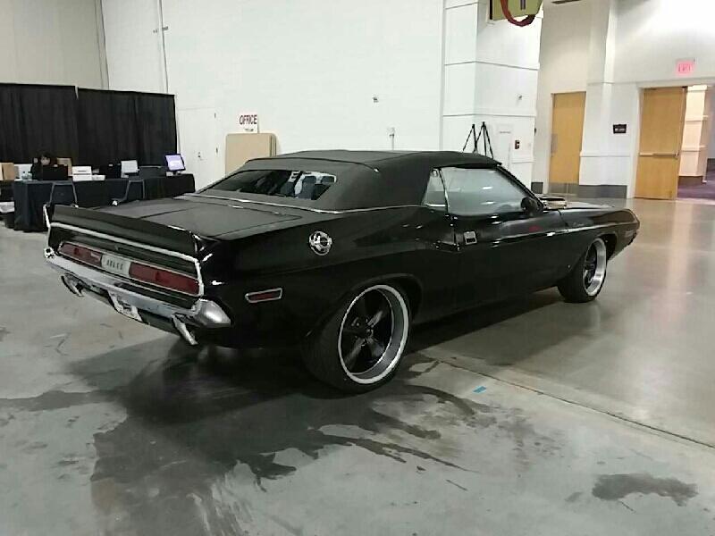 3rd Image of a 1970 DODGE CHALLENGER