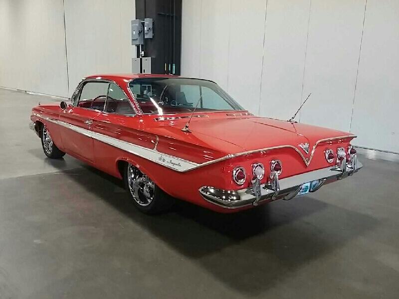 2nd Image of a 1961 CHEVROLET BUBBLE TOP