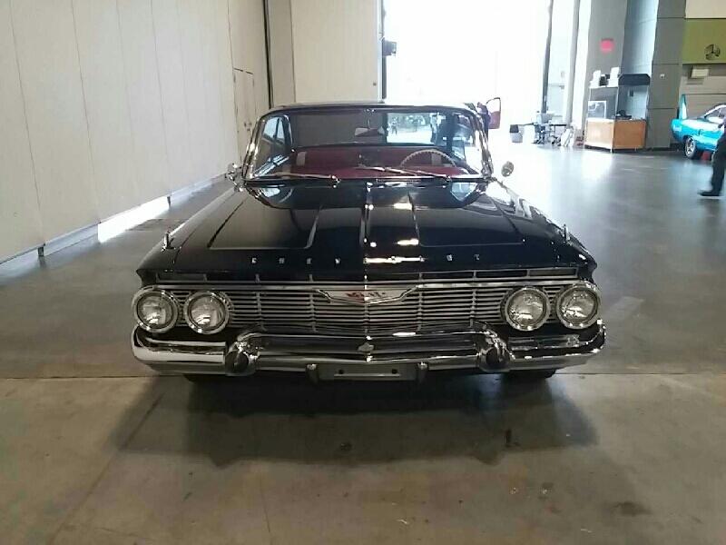 5th Image of a 1961 CHEVROLET IMPALA SS BUBBLE TOP