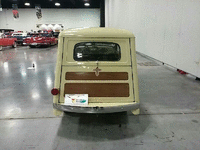 Image 4 of 8 of a 1948 CROSLEY WAGON