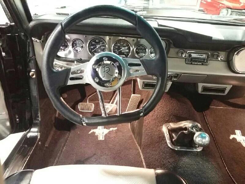 4th Image of a 1965 FORD MUSTANG