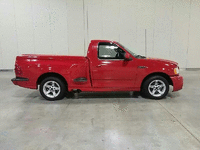 Image 2 of 9 of a 2000 FORD F150 1/2 TON  LIGHTNING