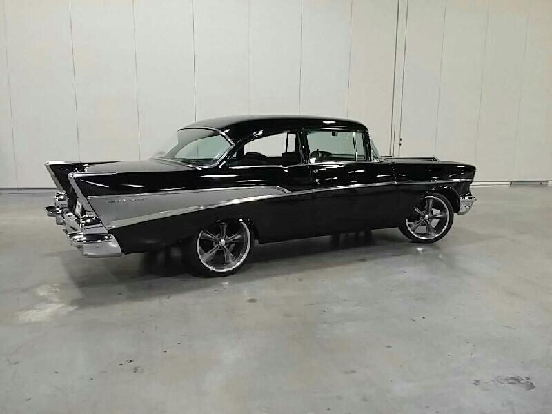 2nd Image of a 1957 CHEVROLET 210