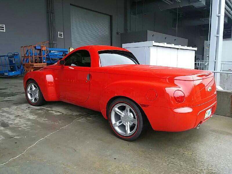 1st Image of a 2003 CHEVROLET SSR