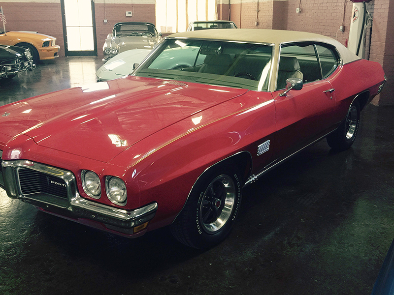 1st Image of a 1970 PONTIAC LEMANS SPORT