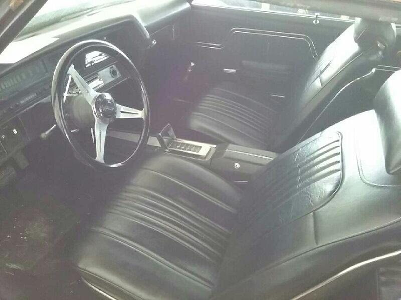 2nd Image of a 1972 CHEVROLET CHEVELLE