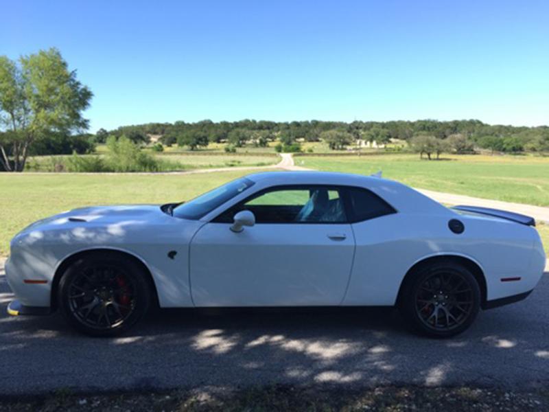 7th Image of a 2015 DODGE CHALLENGER SRT HELLCAT