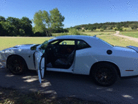 Image 9 of 18 of a 2015 DODGE CHALLENGER SRT HELLCAT