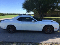 Image 13 of 18 of a 2015 DODGE CHALLENGER SRT HELLCAT