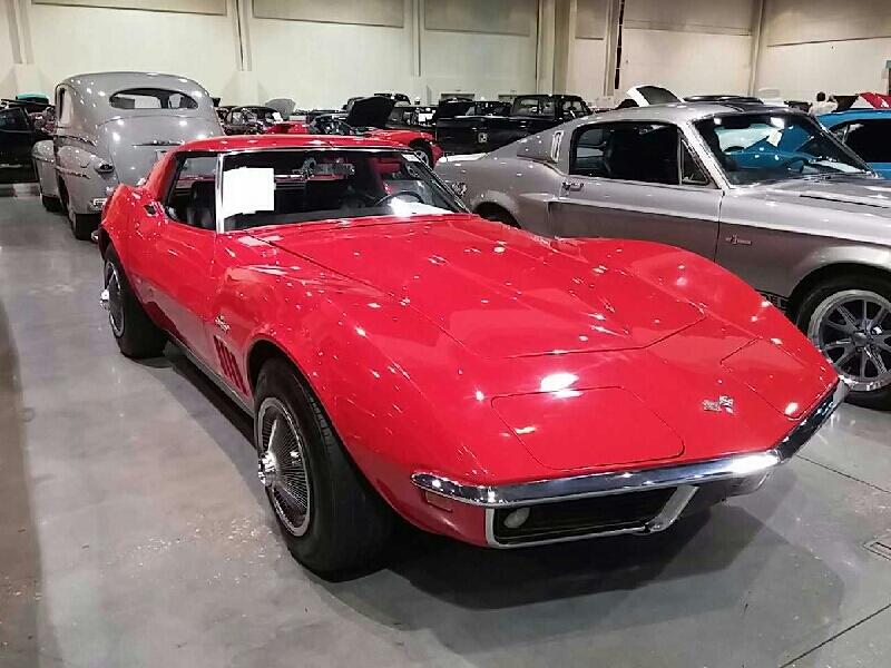 1st Image of a 1969 CHEVROLET CORVETTE