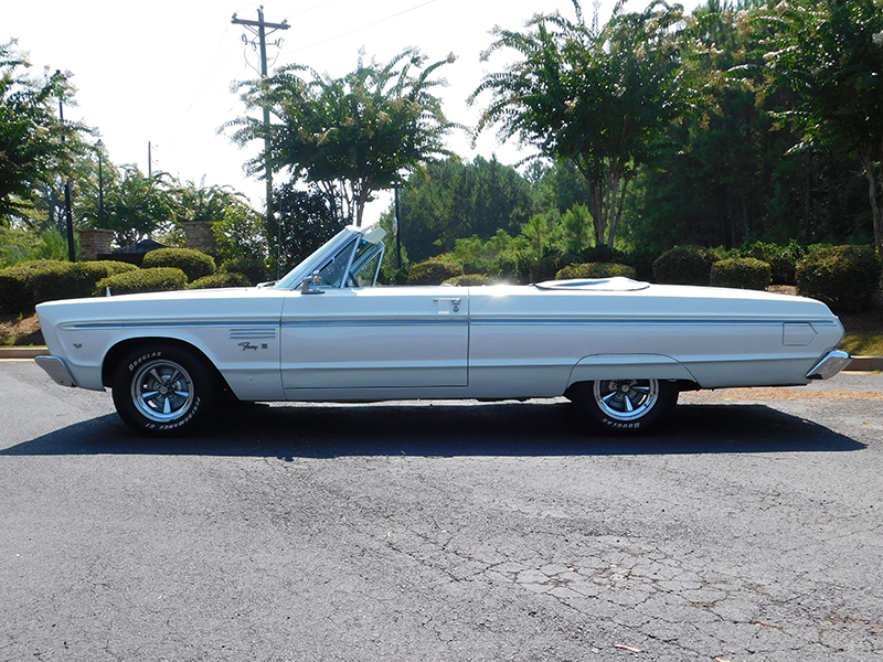 2nd Image of a 1965 PLYMOUTH FURY III