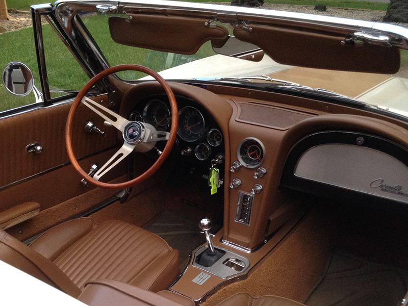 3rd Image of a 1964 CHEVROLET CORVETTE STINGRAY