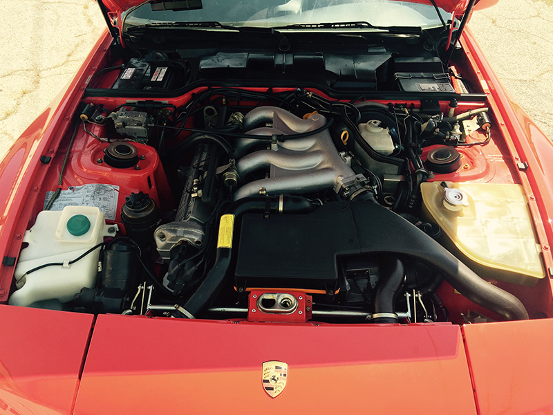 3rd Image of a 1988 PORSCHE 944 TURBO