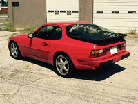 Image 2 of 9 of a 1988 PORSCHE 944 TURBO