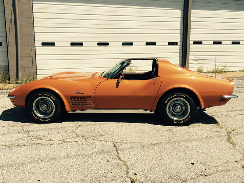 1st Image of a 1972 CHEVROLET CORVETTE