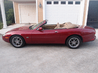 Image 2 of 9 of a 1997 JAGUAR XK8 XK