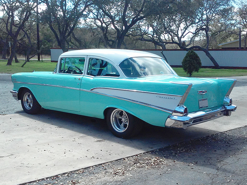 3rd Image of a 1957 CHEVROLET 210