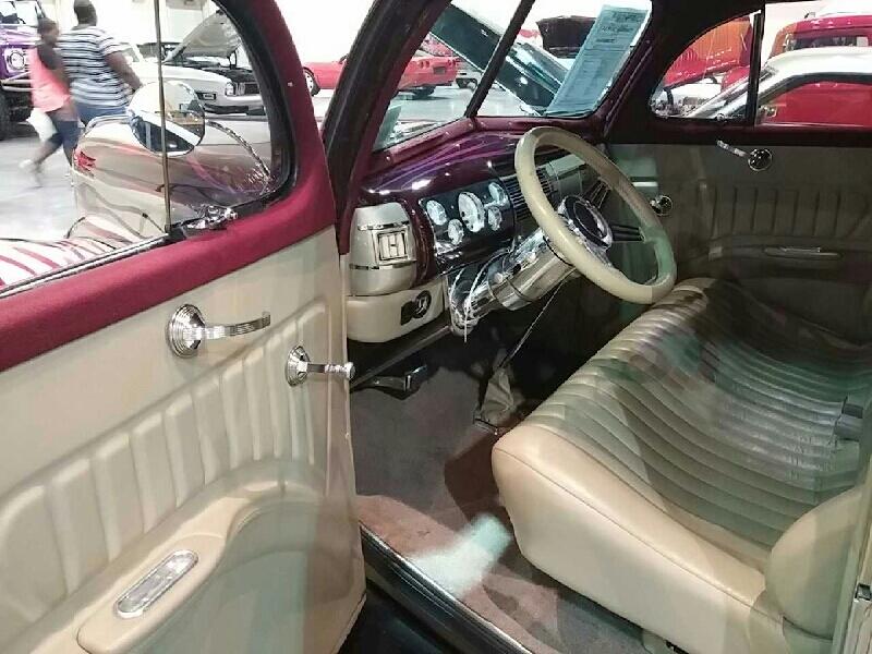 2nd Image of a 1940 FORD DEL