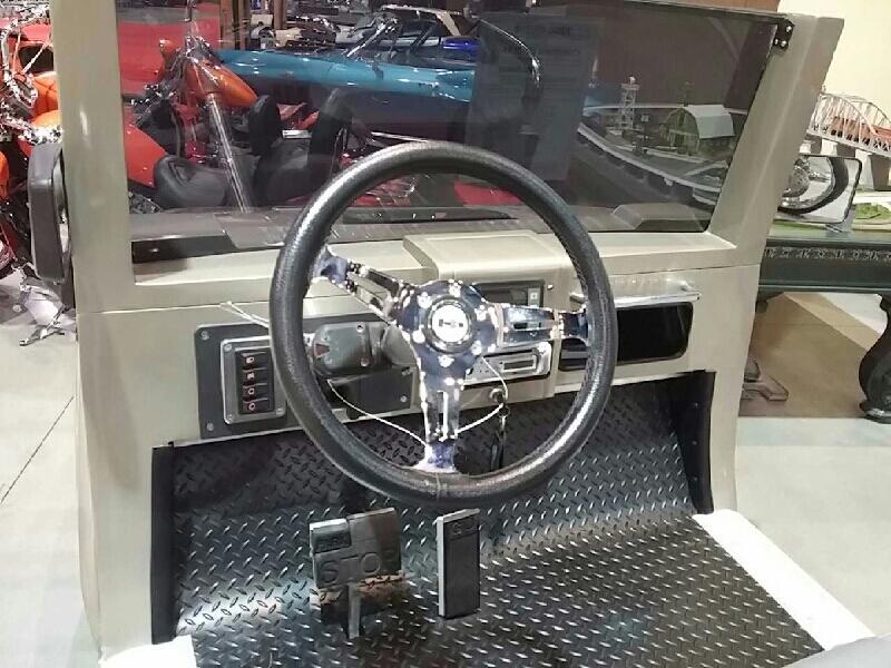 5th Image of a 2012 HUMMER GOLF CART