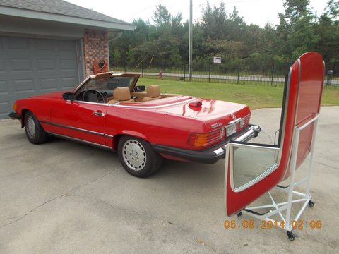 4th Image of a 1986 MERCEDES-BENZ 560 SL