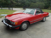 Image 7 of 14 of a 1986 MERCEDES-BENZ 560 SL