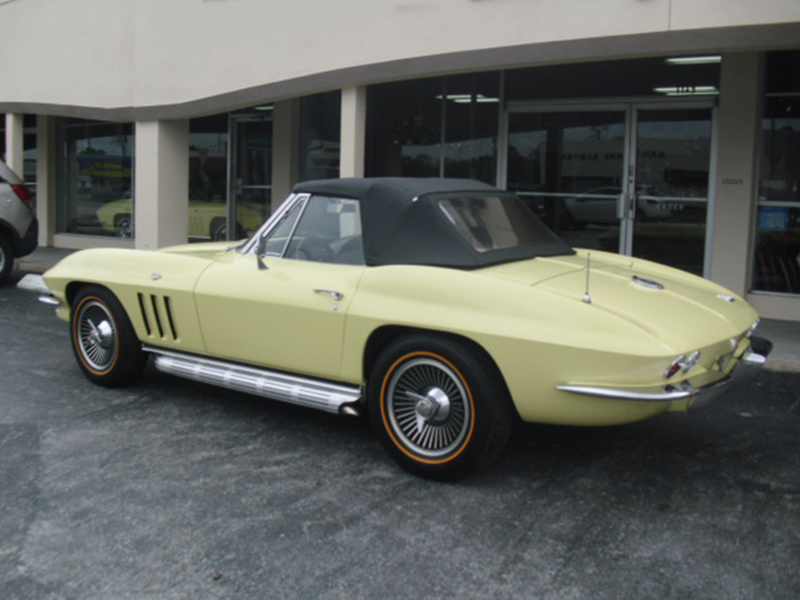 1st Image of a 1966 CHEVROLET CORVETTE