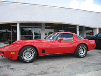 Image 4 of 6 of a 1980 CHEVROLET CORVETTE