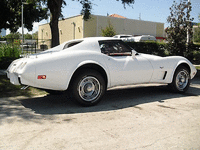 Image 3 of 6 of a 1977 CHEVROLET CORVETTE