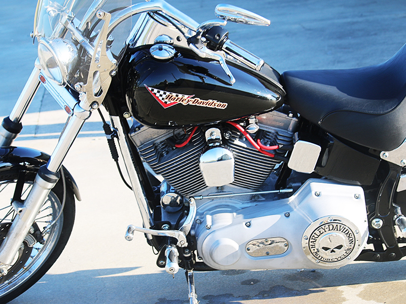 4th Image of a 2005 HARLEY-DAVIDSON FXST