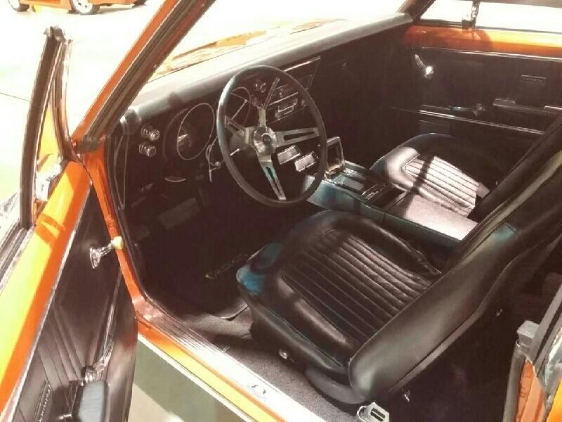 2nd Image of a 1967 CHEVROLET CAMARO