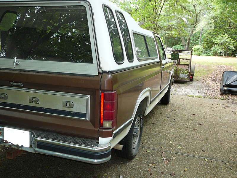 3rd Image of a 1983 FORD F100