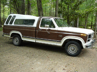 Image 2 of 8 of a 1983 FORD F100