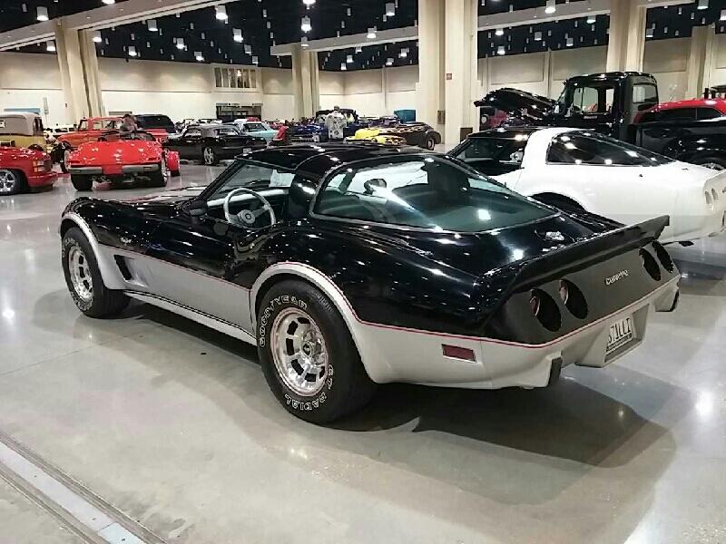 1st Image of a 1978 CHEVROLET CORVETTE PACE CAR