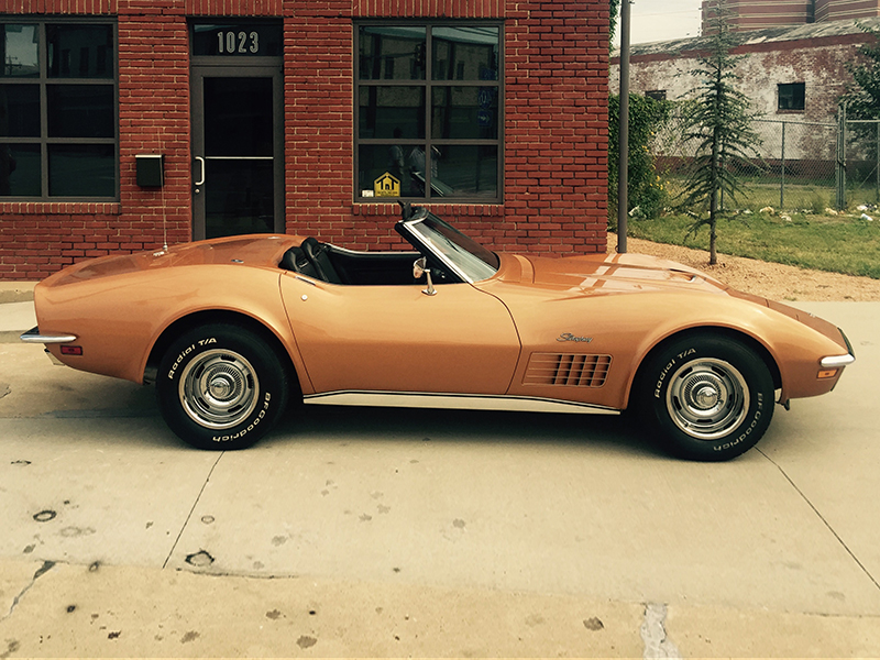 2nd Image of a 1972 CHEVROLET CORVETTE LT1