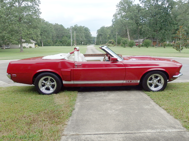 2nd Image of a 1969 FORD MUSTANG GT350 SHELBY TRIBUTE