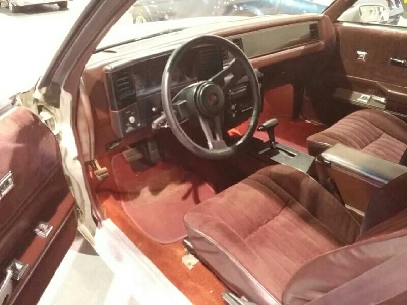 2nd Image of a 1987 CHEVROLET MONTE CARLO SS