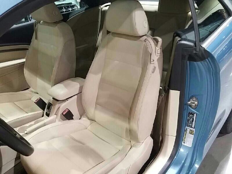 3rd Image of a 2008 VOLKSWAGEN EOS KOMFORT