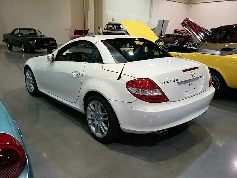 1st Image of a 2008 MERCEDES 280