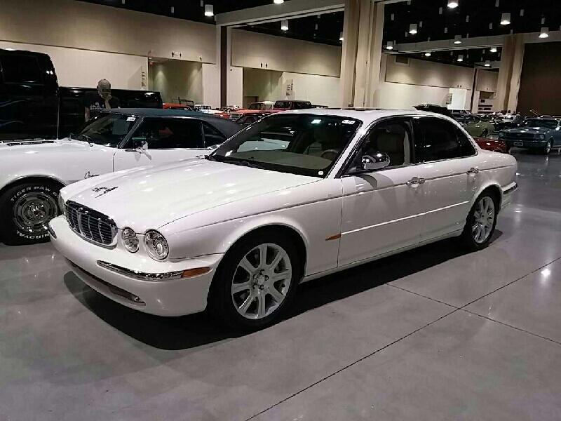 0th Image of a 2004 JAGUAR XJ SERIES VANDEN PLAS