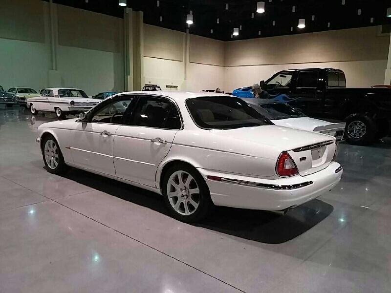 1st Image of a 2004 JAGUAR XJ SERIES VANDEN PLAS