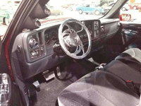 Image 3 of 9 of a 2001 GMC SIERRA 1500