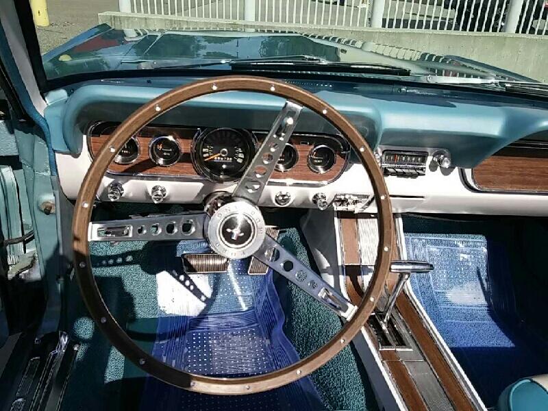 3rd Image of a 1966 FORD MUSTANG