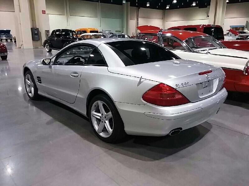 1st Image of a 2005 MERCEDES-BENZ SL-CLASS SL500